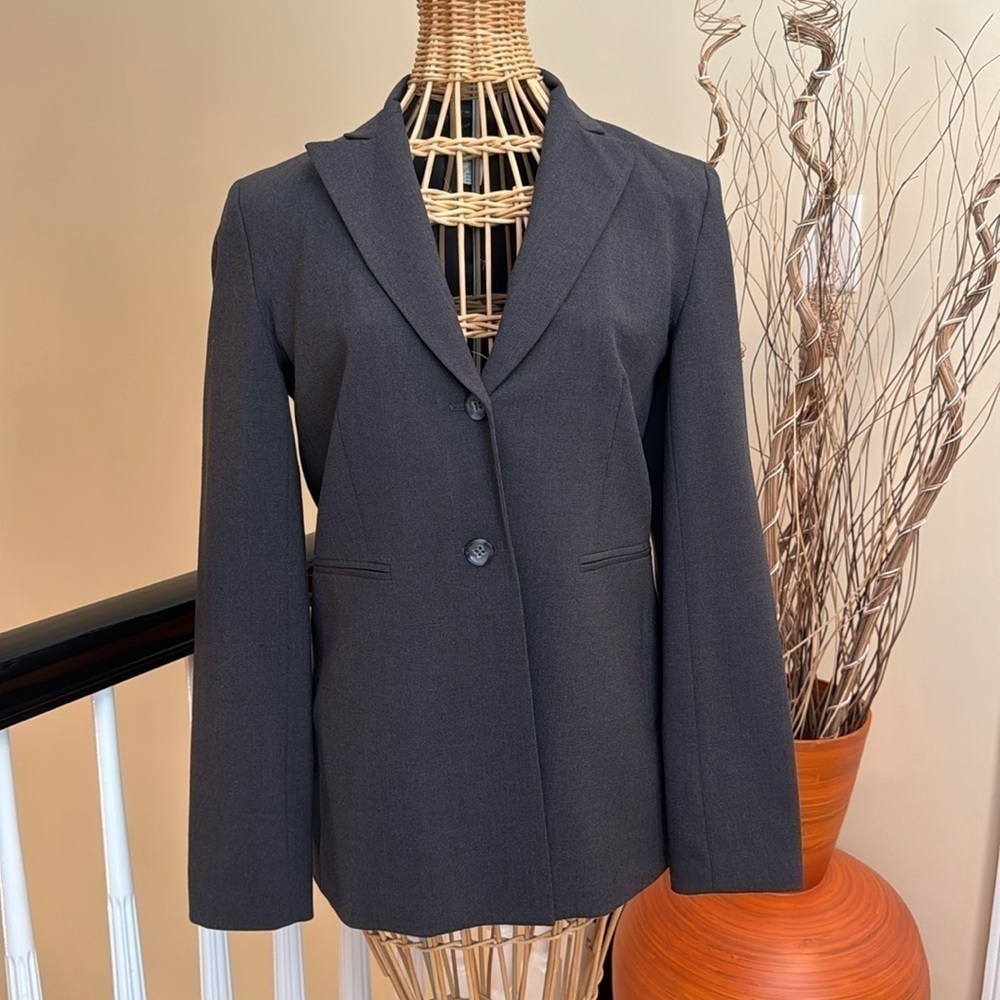 Banana Republic 🔥Sale🔥stretch gray blazer. Made in Italy 🇮🇹